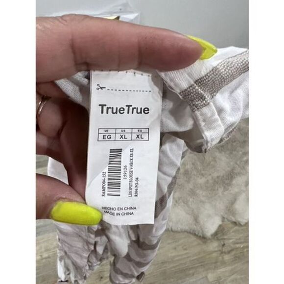 Women's Summer Top  - Picture 4 of 5